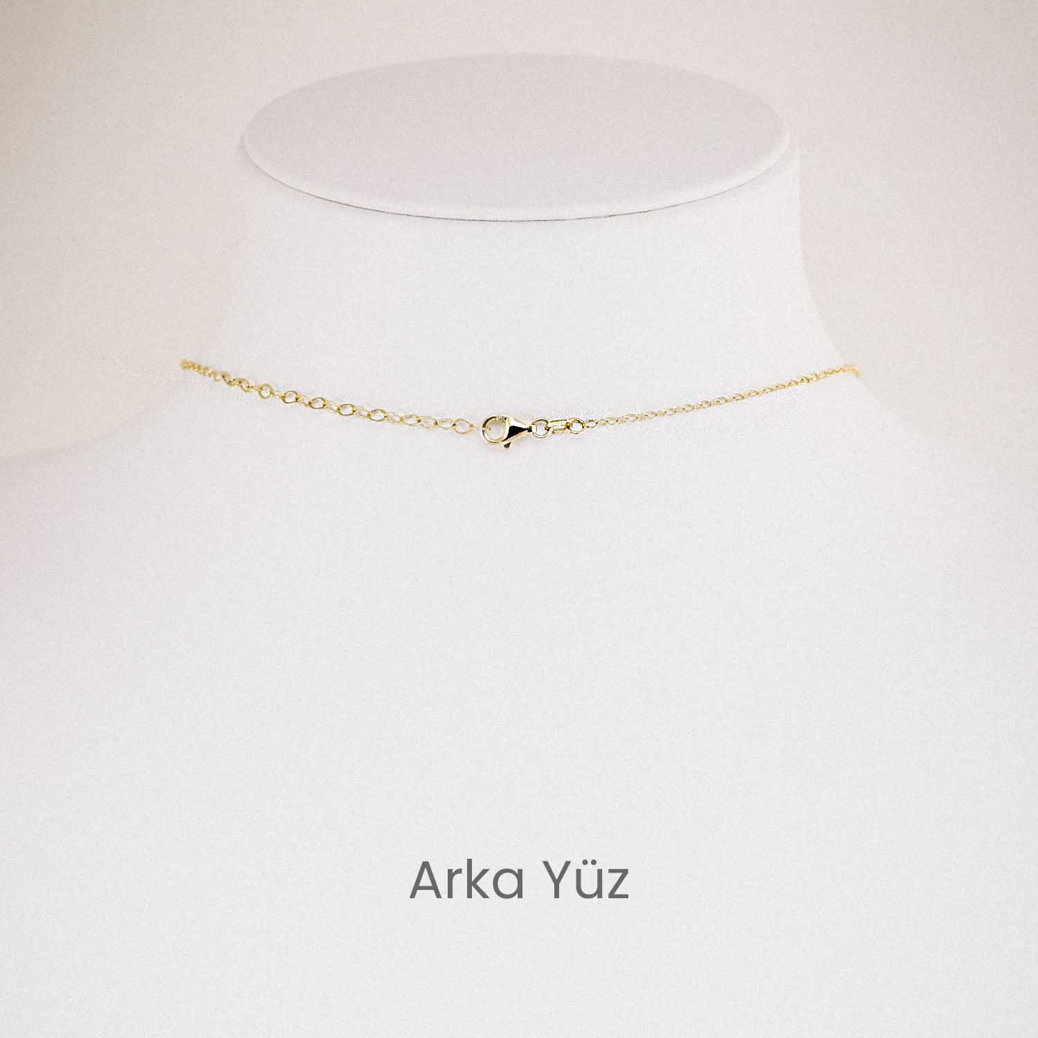 Özel Tasarım Kolye 14 Ayar Mavi Taşlı Dairesel Altın Kolye