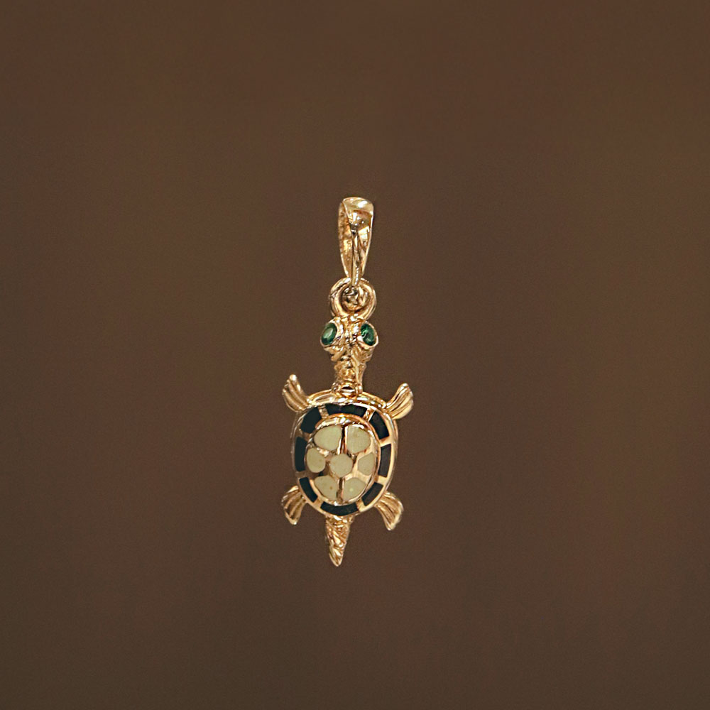 14 Ayar Mine İşlemeli Kaplumbağa Figürlü Altın Kolye Ucu
