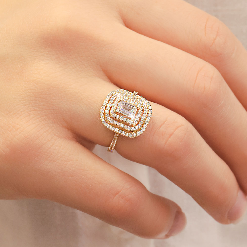 14 Ayar Üç Katmanlı Kolları Taşlı Baget Yüzük - Sarı Altın