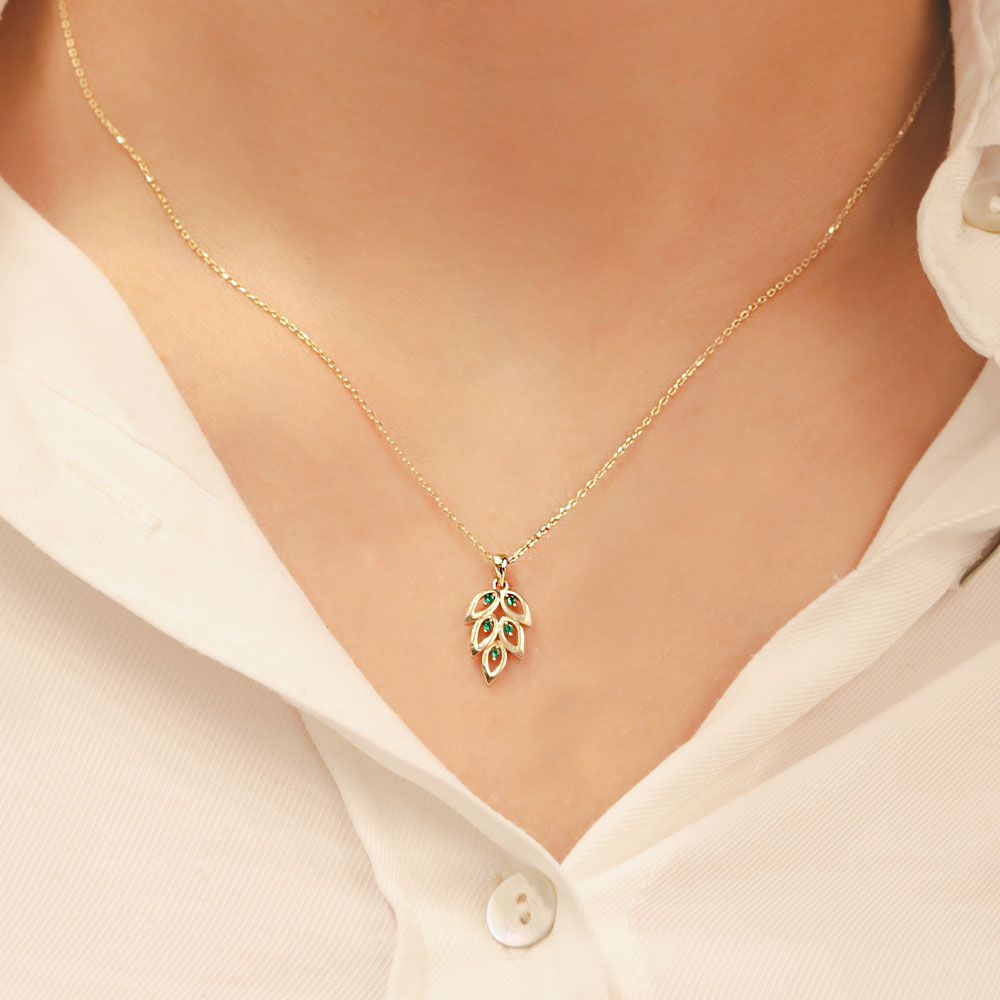 Figürlü Kolye 14 Ayar Yaprak Motifli Renkli Taşlı Altın Kolye