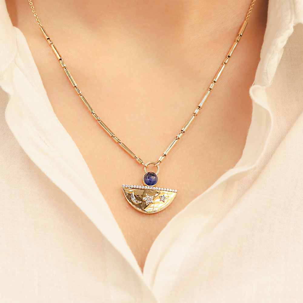 14 Ayar Yarım Ay ve Yıldız Figürlü Taş Detaylı Altın Kolye