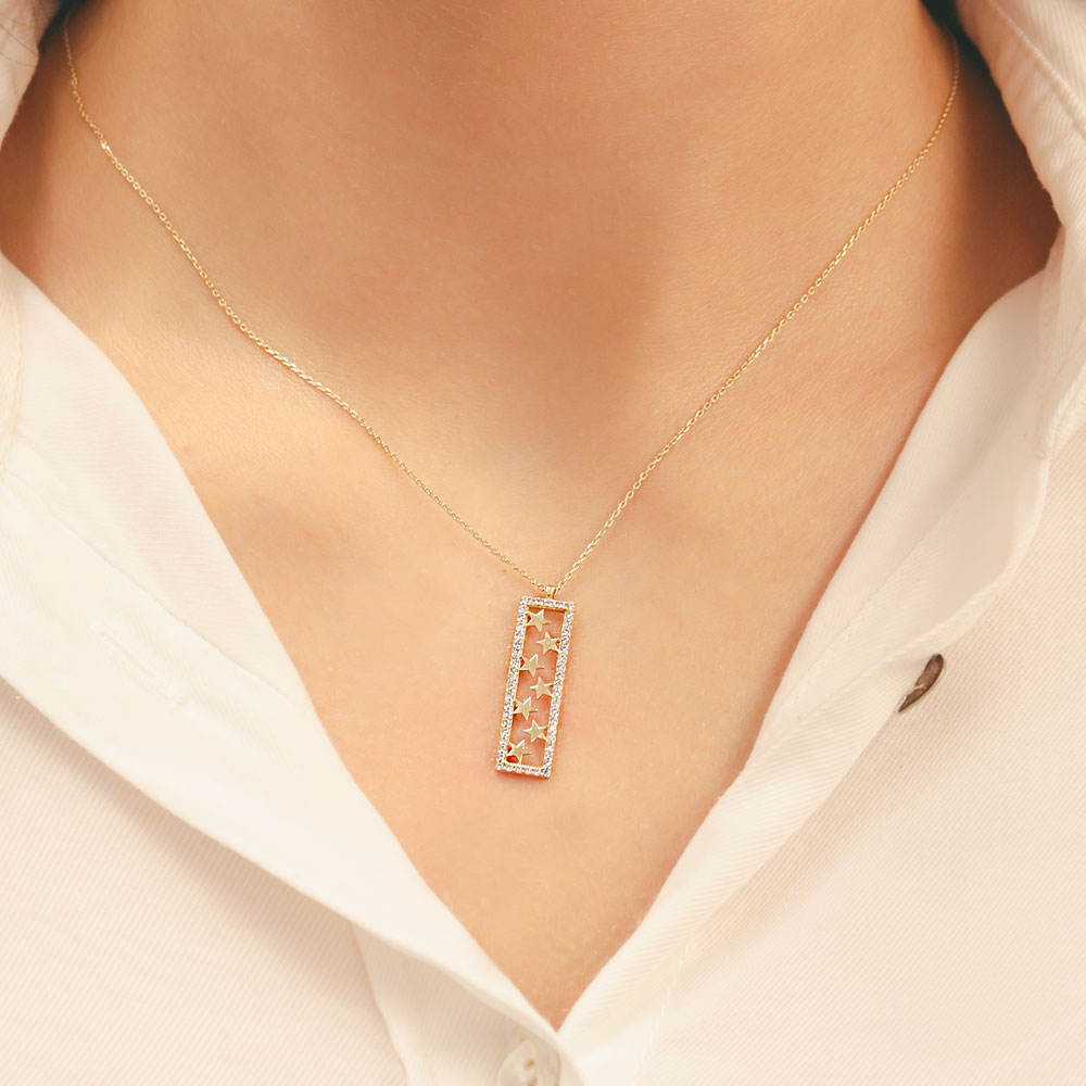 14 Ayar Yıldız Motifli Dikdörtgen Tasarım Altın Kolye