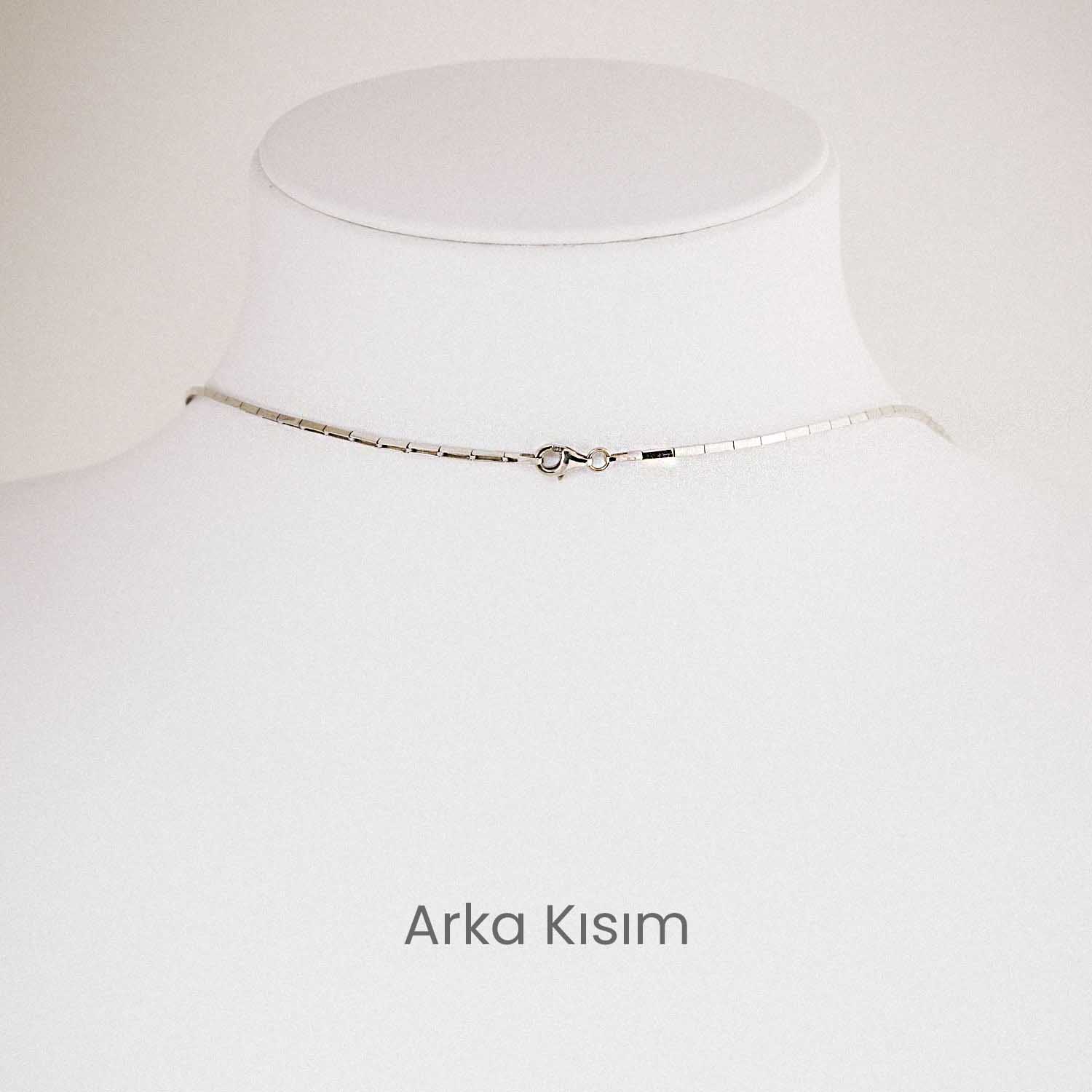 14 Ayar Zirkon Taşlı Üç Sıra Su Yolu Fantezi Set Gerdanlığı