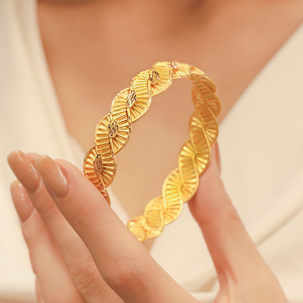 22 Ayar Altın Badem Fiyonk Bilezik