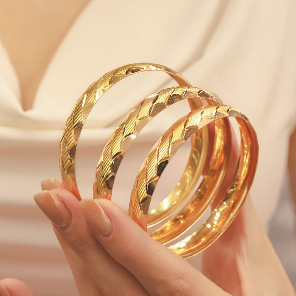 22 Ayar Altın Baklava Desenli Bilezik