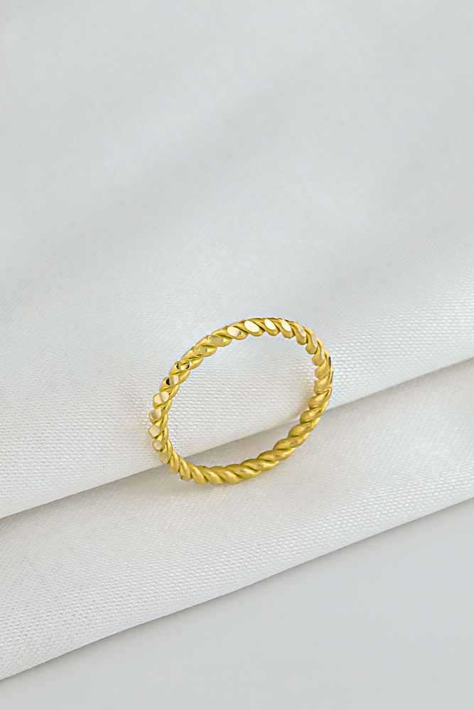 22 Ayar Altın Burgu Yüzük