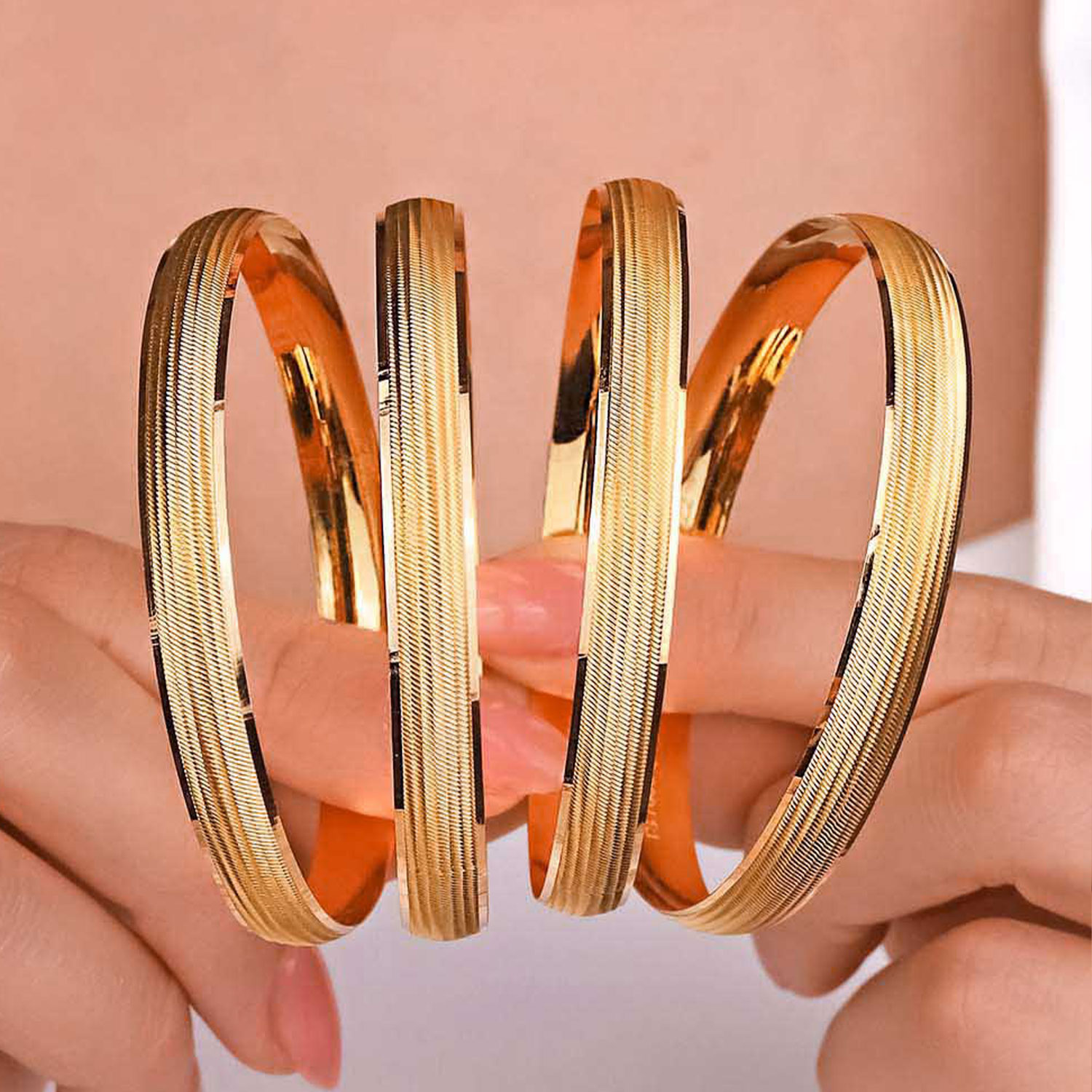 22 Ayar Altın Hediyelik Bilezik