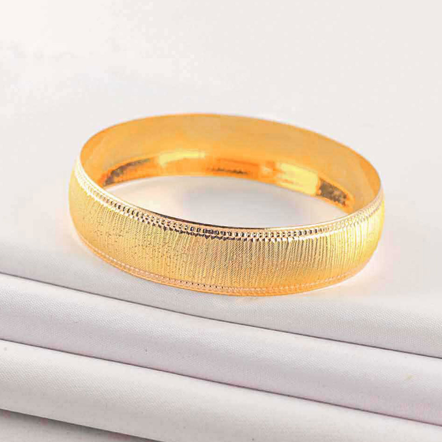 22 Ayar Altın Bilezik 22 Ayar Altın Kadife Bilezik