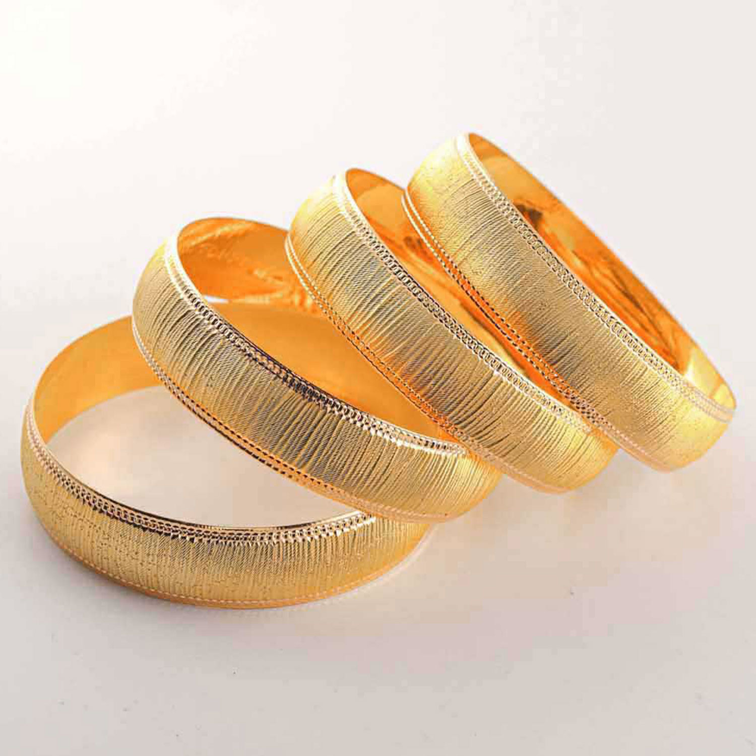 22 Ayar Altın Bilezik 22 Ayar Altın Kadife Bilezik