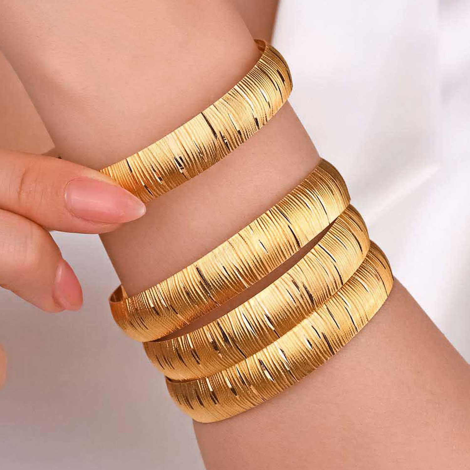 22 Ayar Altın Bilezik 22 Ayar Altın Kalemli Mat Bilezik