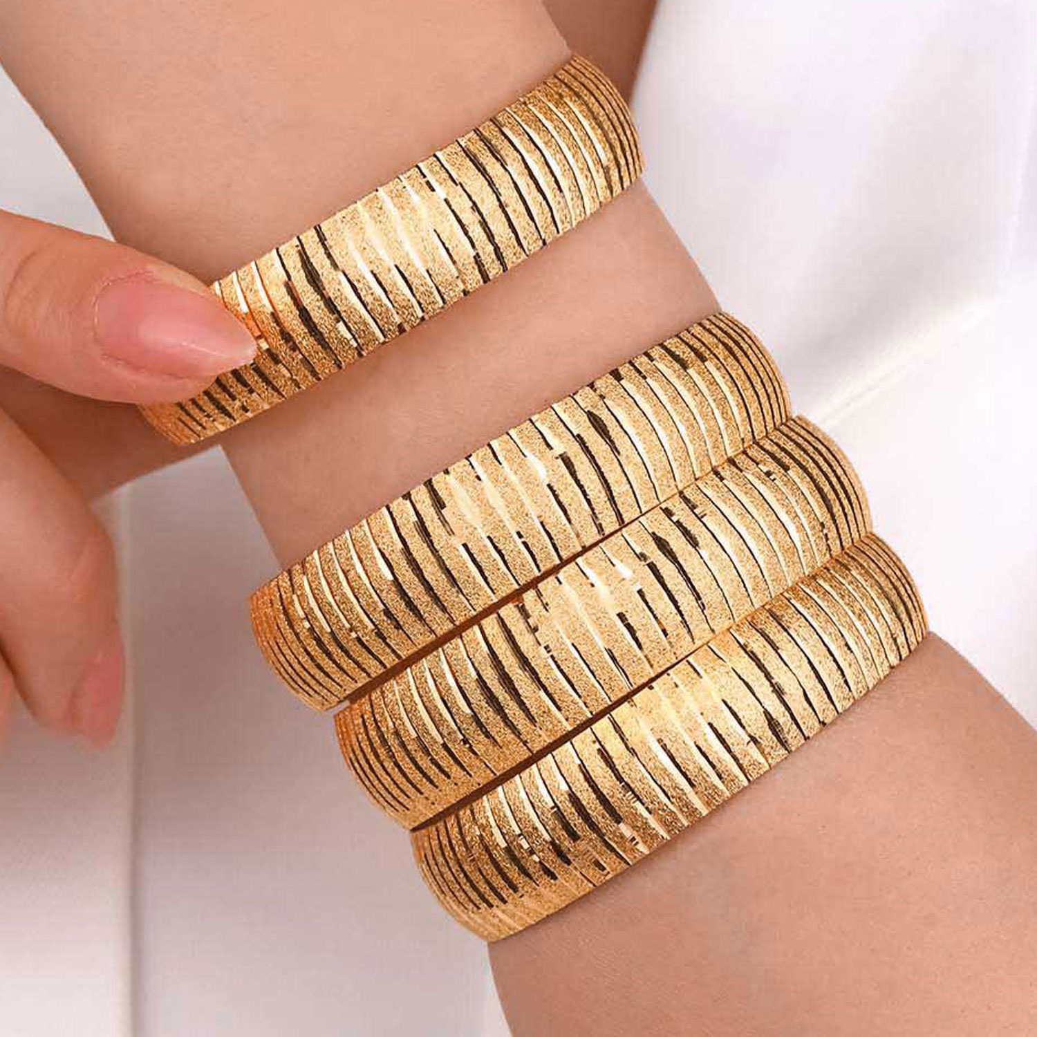 22 Ayar Altın Mat Palet Bilezik