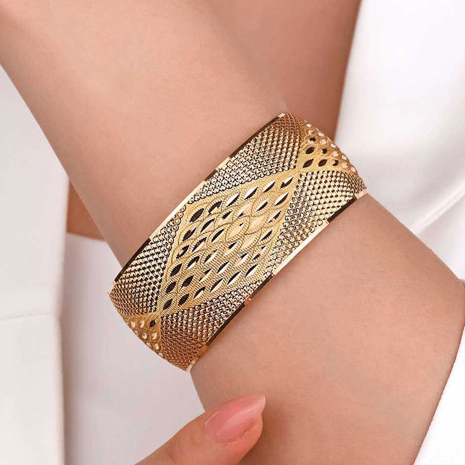 22 Ayar Altın Mega Bilezik