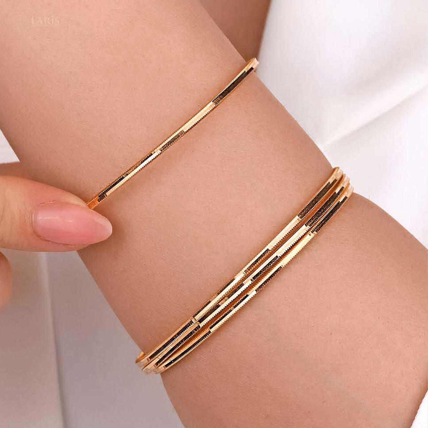 22 Ayar Altın Oluklu Ajda Bilezik