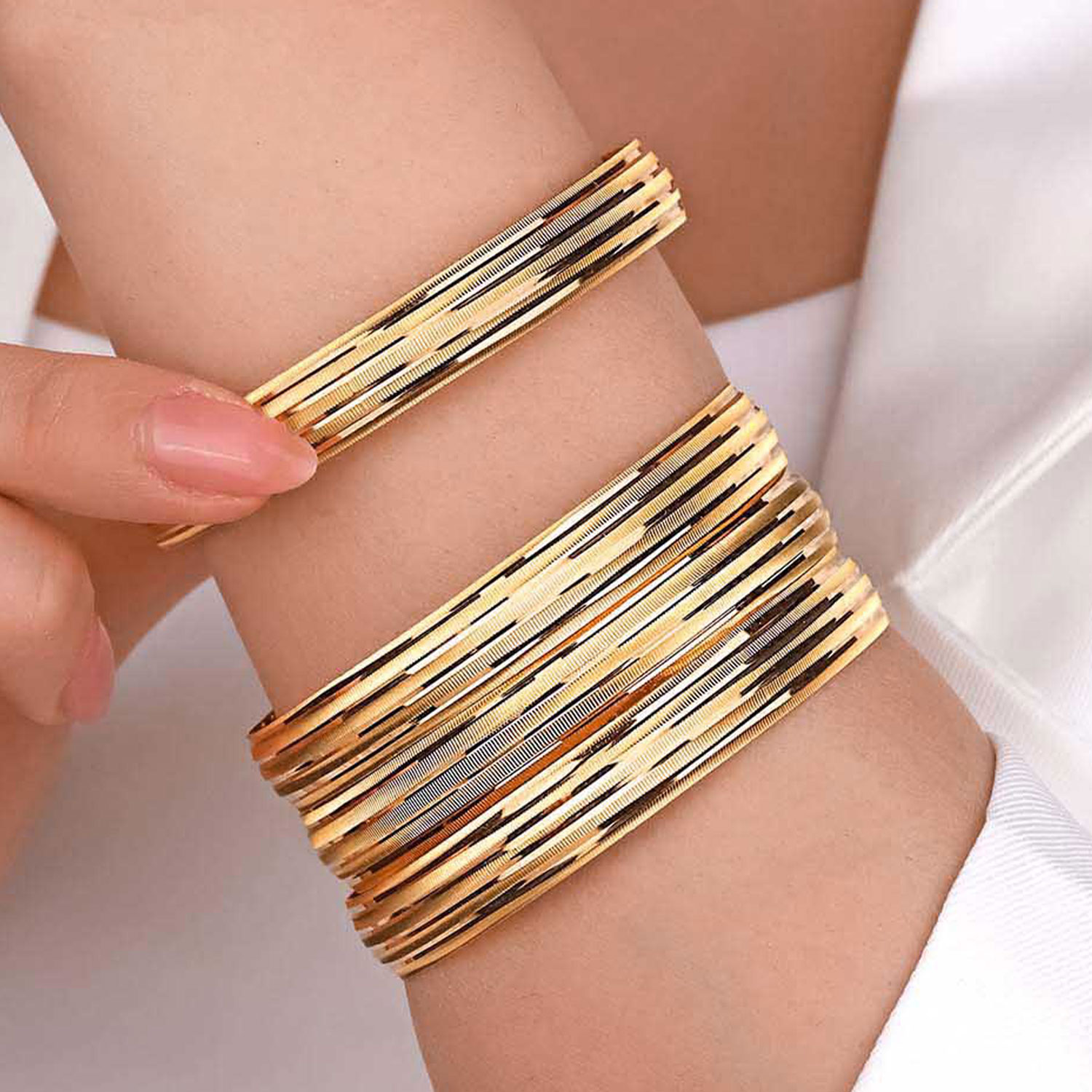 22 Ayar Altın Oluklu Bilezik