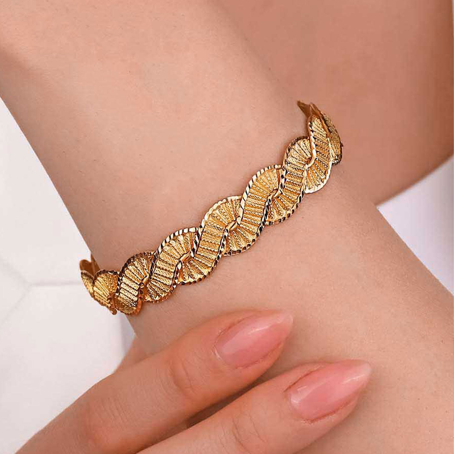 22 Ayar Altın Saç Örgü Bilezik