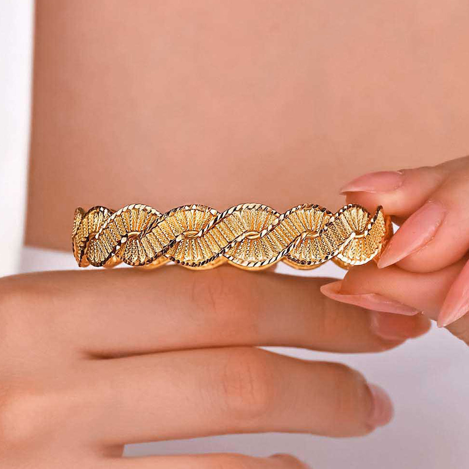 22 Ayar Altın Saç Örgü Bilezik