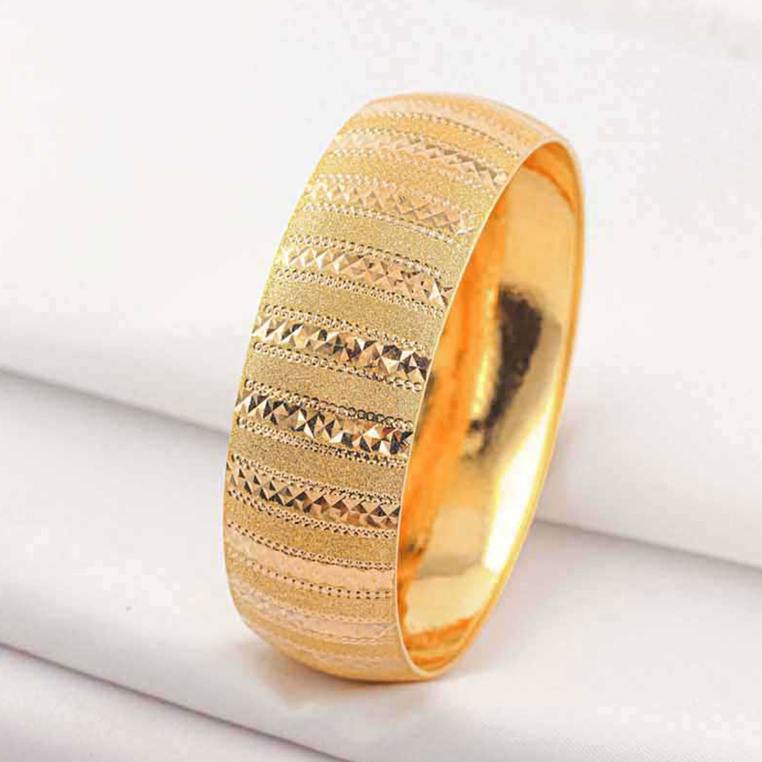 22 Ayar Altın Sahra Bilezik