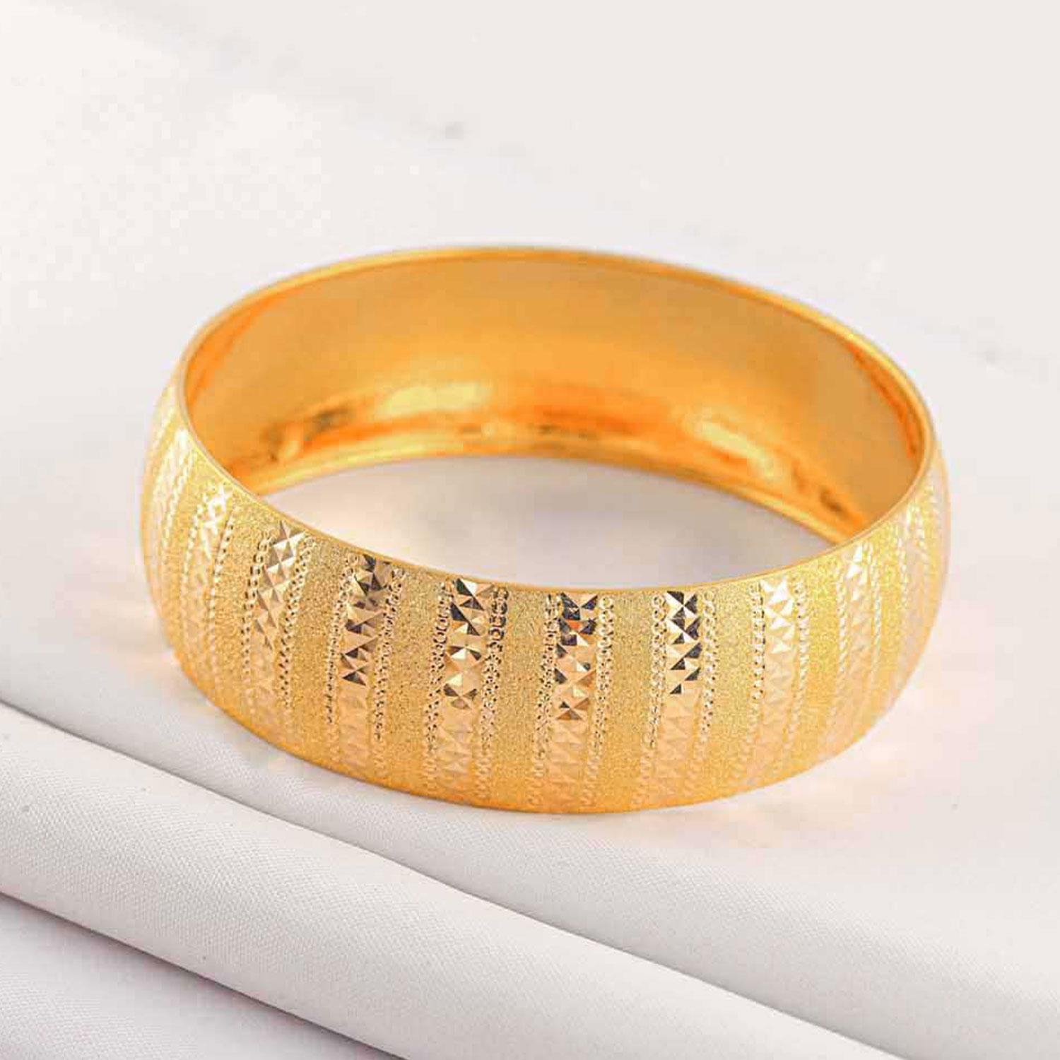 22 Ayar Altın Sahra Bilezik