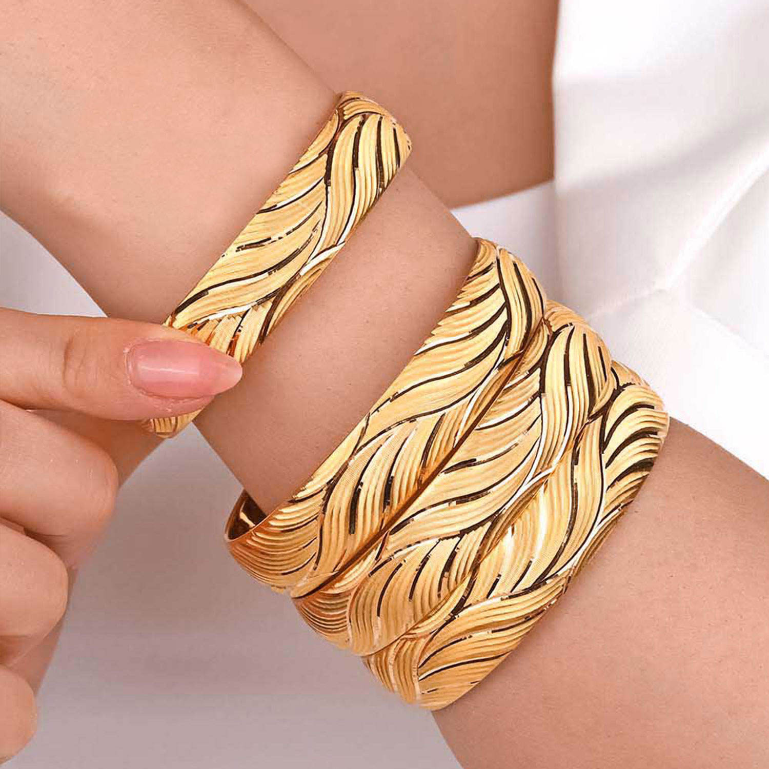 22 Ayar Altın Yeni Lazer Bilezik