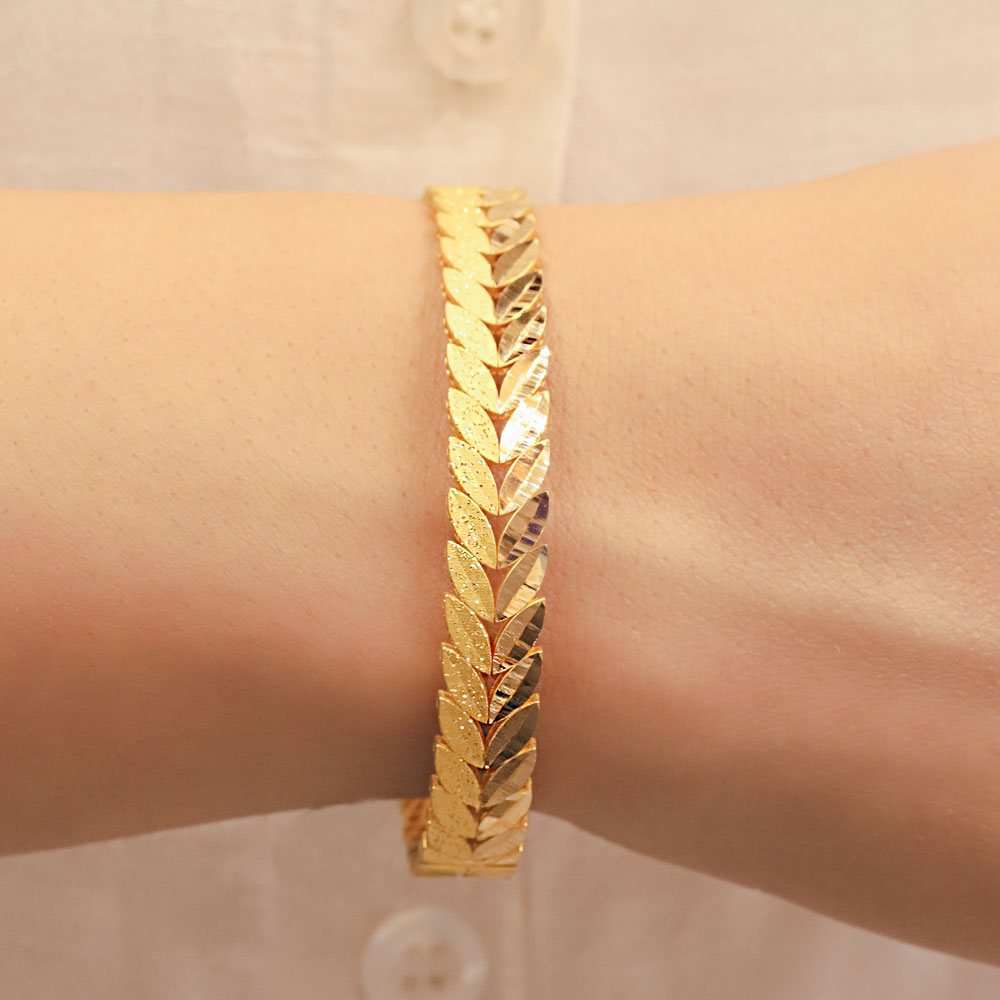 22 Ayar Başak Altın Kelepçe