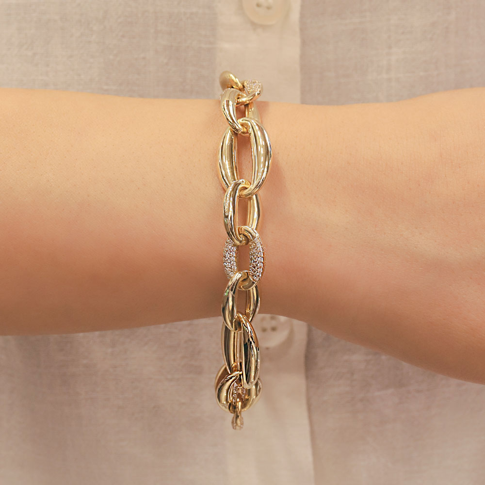 14 Ayar Büyük Halkalı Taşlı Altın Bileklik