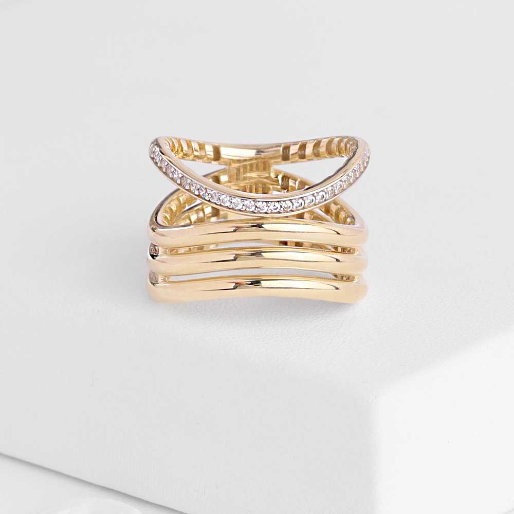 Taş Detaylı Minimal Altın Halka Yüzük